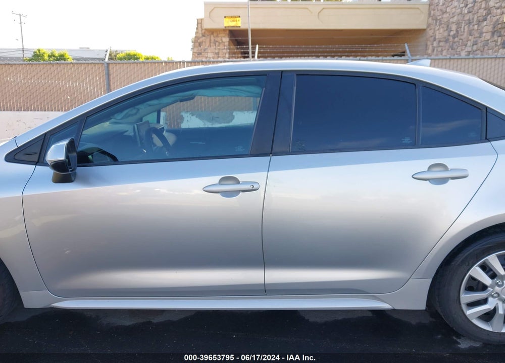 2020 TOYOTA COROLLA LE VIN: 5YFEPRAE8LP094395