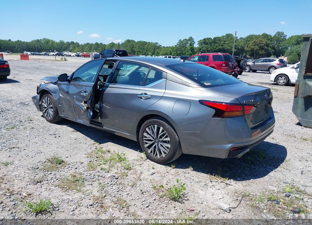 2023 NISSAN ALTIMA SV FWD VIN: 1N4BL4DV3PN341683