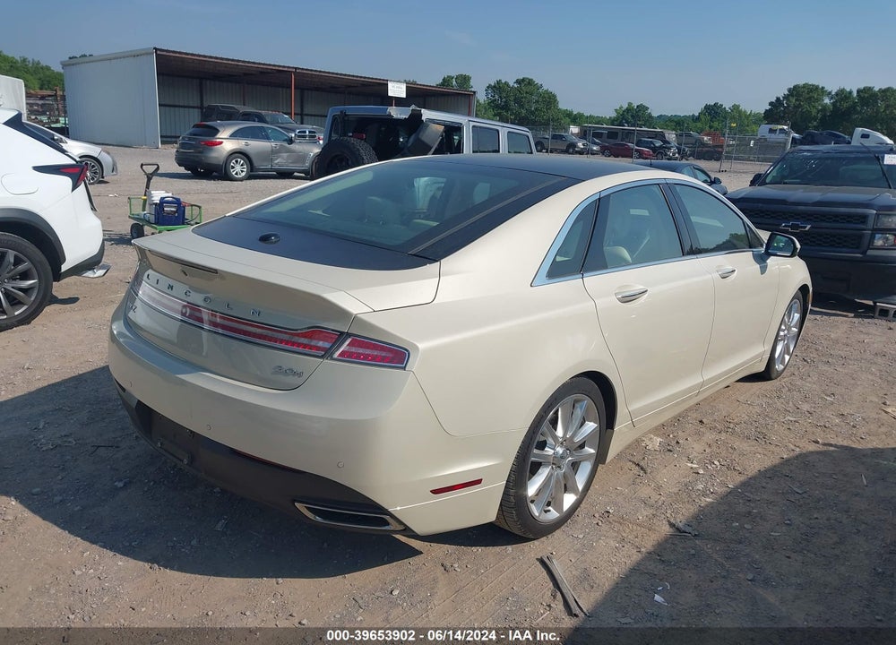 2015 LINCOLN MKZ HYBRID VIN: 3LN6L2LU8FR624077