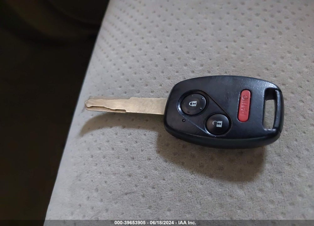 2006 HONDA ODYSSEY LX VIN: 5FNRL382X6B097255
