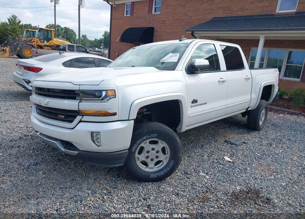2017 CHEVROLET SILVERADO 1500 2LT VIN: 3GCUKREC4HG261769