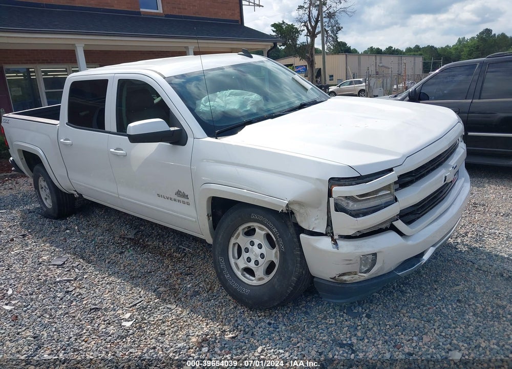2017 CHEVROLET SILVERADO 1500 2LT VIN: 3GCUKREC4HG261769