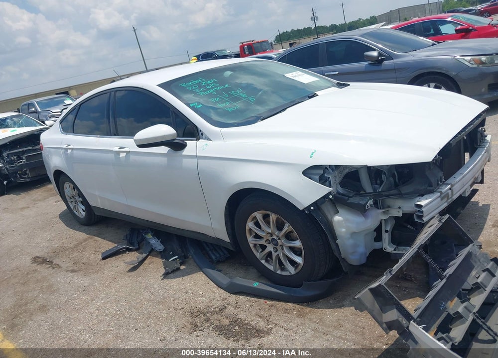 2016 FORD FUSION S VIN: 3FA6P0G7XGR340488
