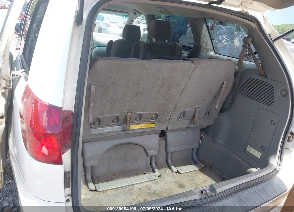 2004 TOYOTA SIENNA LE VIN: 5TDZA23C34S188490