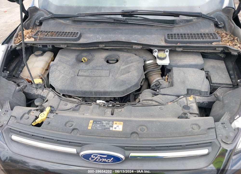 2015 FORD ESCAPE SE VIN: 1FMCU9G90FUB50682