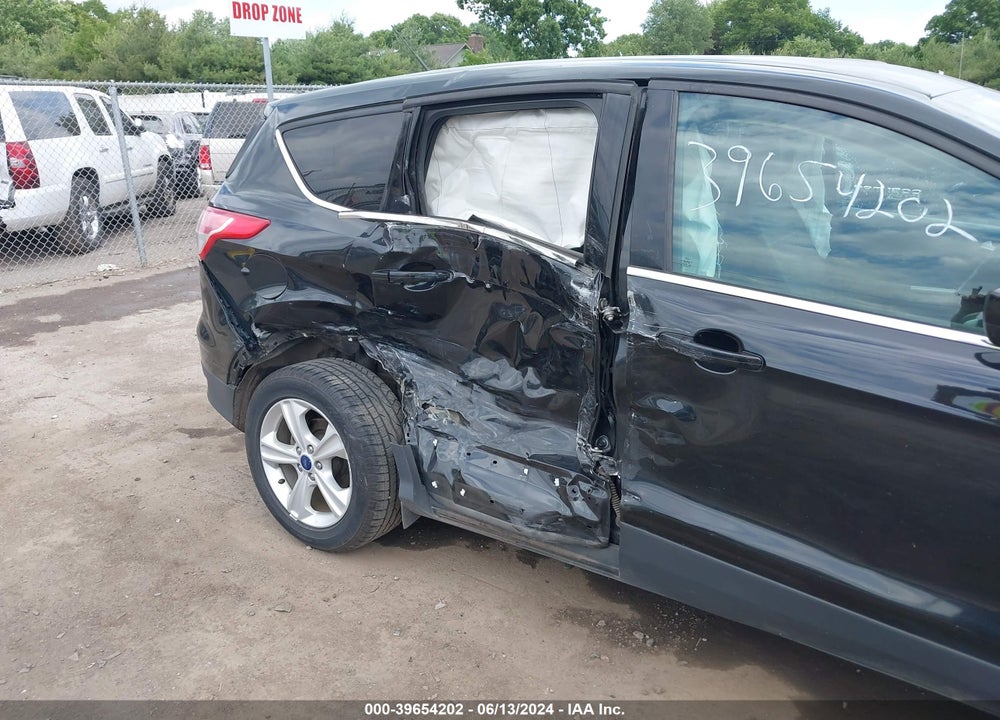 2015 FORD ESCAPE SE VIN: 1FMCU9G90FUB50682
