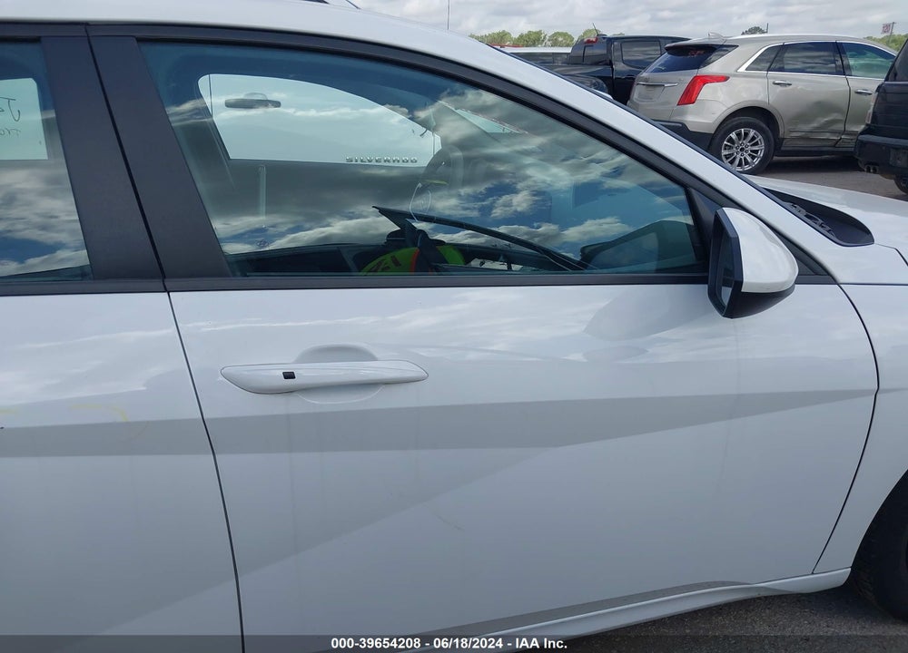 2023 HYUNDAI ELANTRA SEL VIN: 5NPLM4AG2PH105074