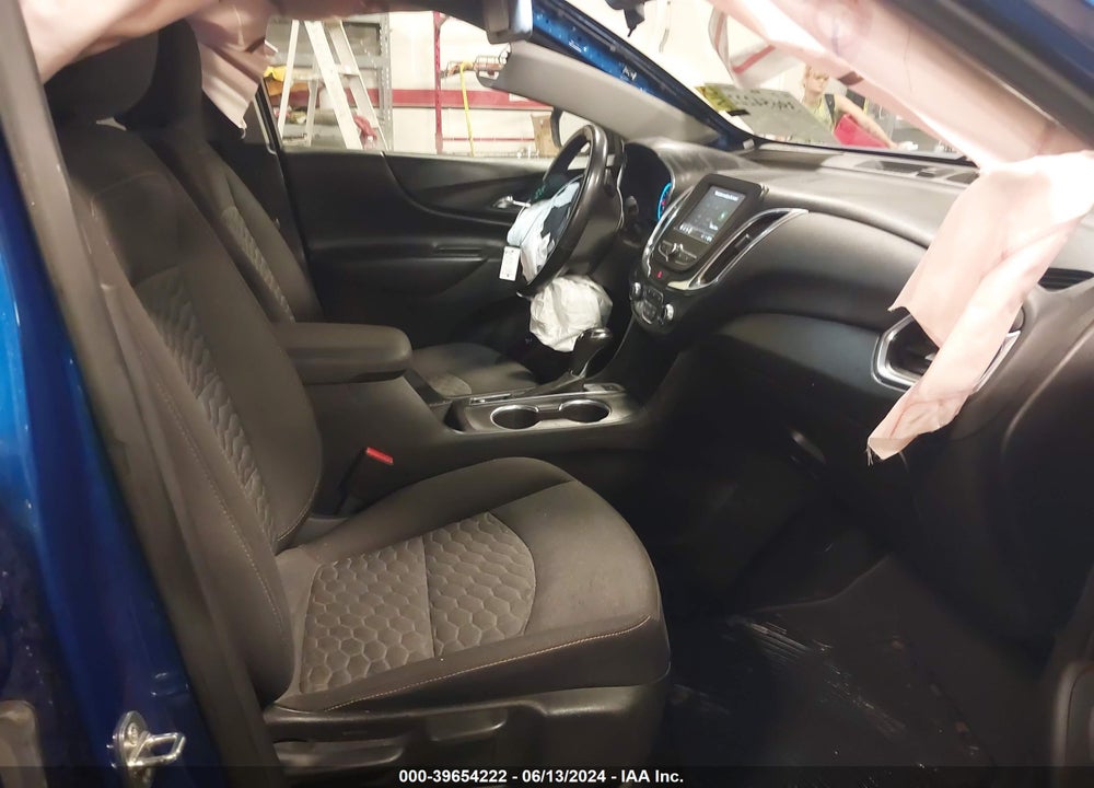 2019 CHEVROLET EQUINOX LT VIN: 3GNAXUEV1KS540648