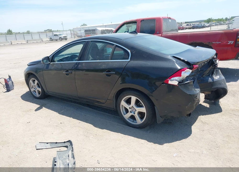 2013 VOLVO S60 T5/T5 PLATINUM/T5 PREMIER/T5 PREMIER PLUS VIN: YV1612FH5D2188423