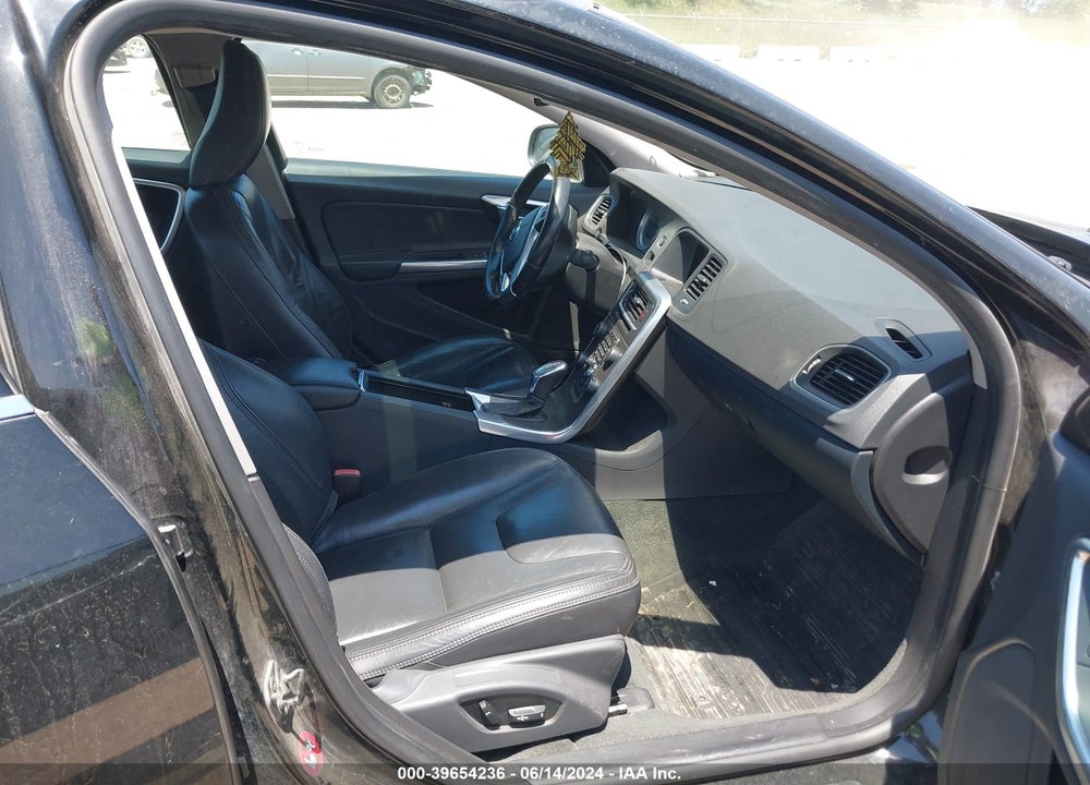 2013 VOLVO S60 T5/T5 PLATINUM/T5 PREMIER/T5 PREMIER PLUS VIN: YV1612FH5D2188423