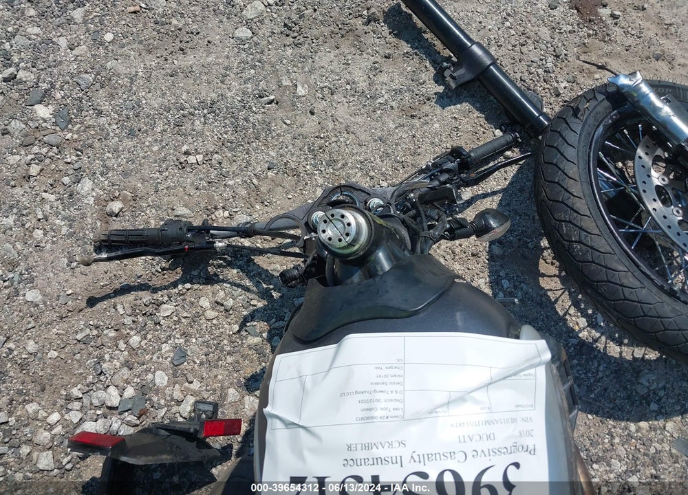 2018 DUCATI SCRAMBLER 800 VIN: ML015ANM1JT014819