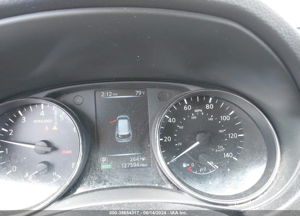 2017 NISSAN ROGUE VIN: 5N1AT2MV7HC860710