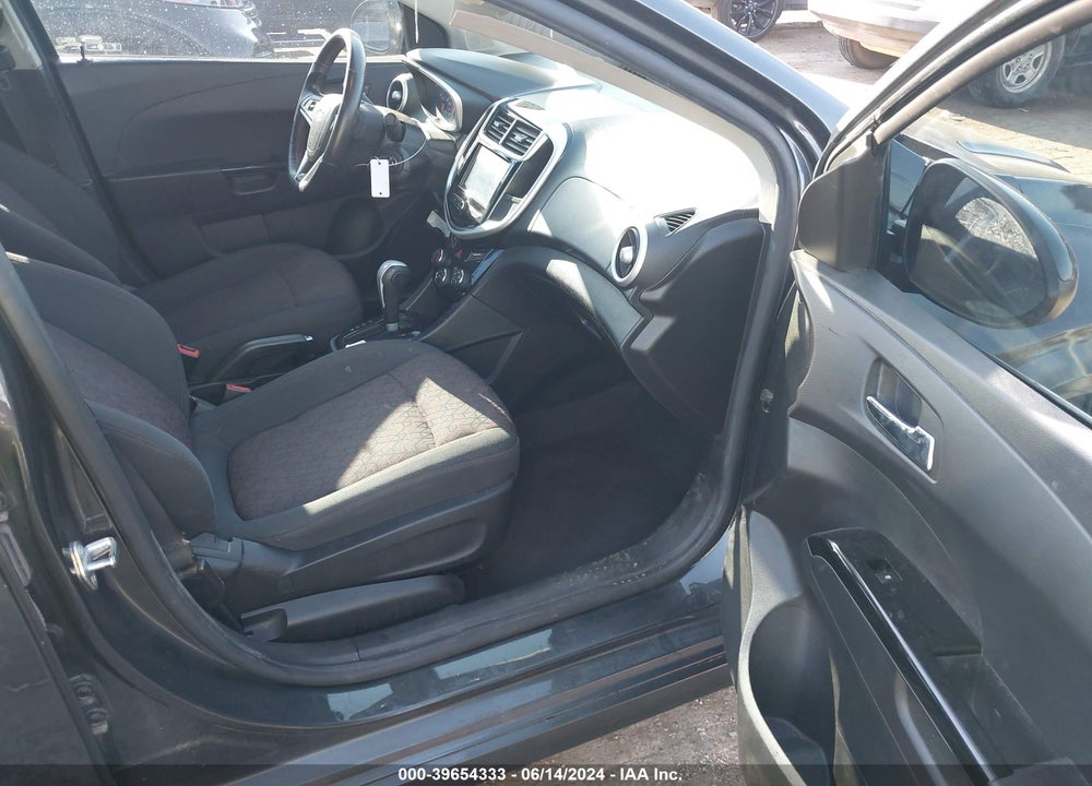 2017 CHEVROLET SONIC LT AUTO VIN: 1G1JD5SH5H4120821