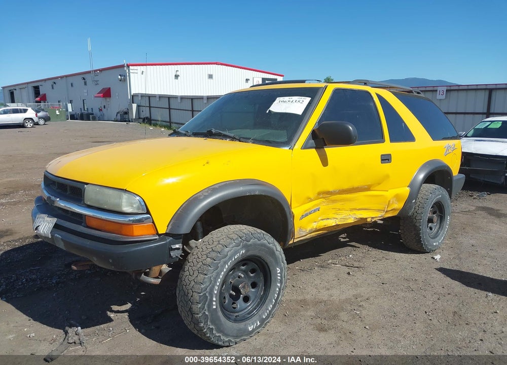 2004 CHEVROLET BLAZER VIN: 1GNCT18X04K151482