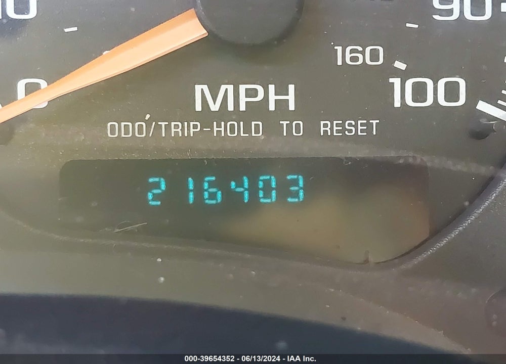 2004 CHEVROLET BLAZER VIN: 1GNCT18X04K151482
