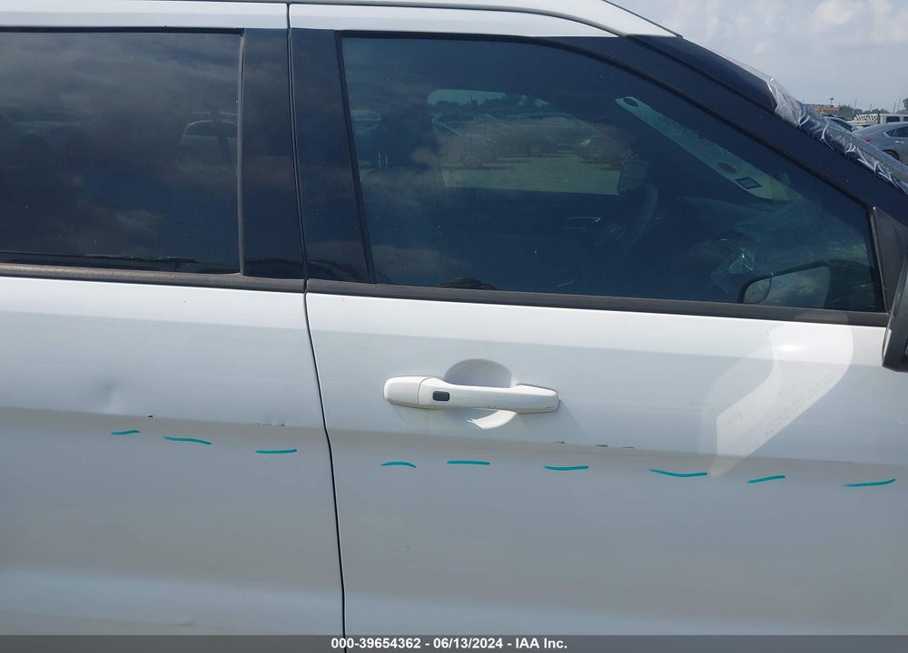 2018 FORD EXPLORER XLT VIN: 1FM5K7D84JGA66645