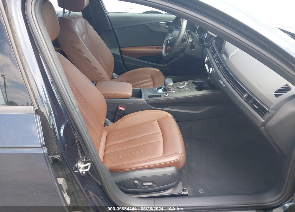 2018 AUDI A4 2.0T PREMIUM/2.0T TECH PREMIUM VIN: WAUDNAF40JA031812