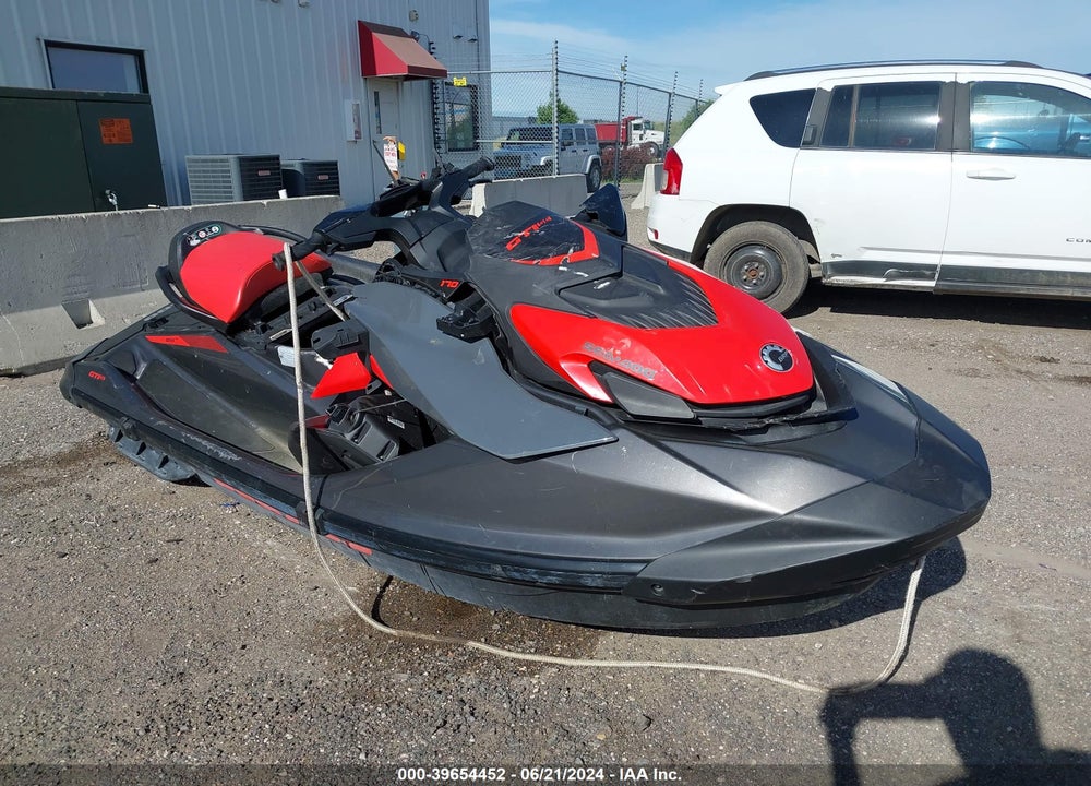 2022 SEADOO --- VIN: YDV47352A222