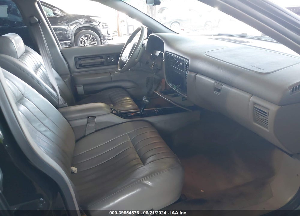 1996 CHEVROLET CAPRICE / IMPALA CLASSIC SS VIN: 1G1BL52PXTR153534