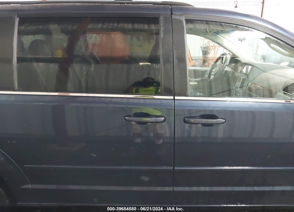 2008 CHRYSLER TOWN & COUNTRY TOURING VIN: 2A8HR54P08R821851