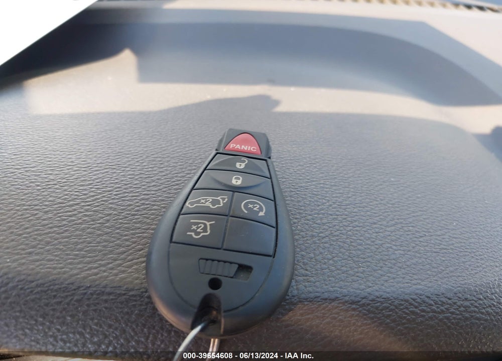 2012 JEEP GRAND CHEROKEE LAREDO VIN: 1C4RJEAG2CC217422