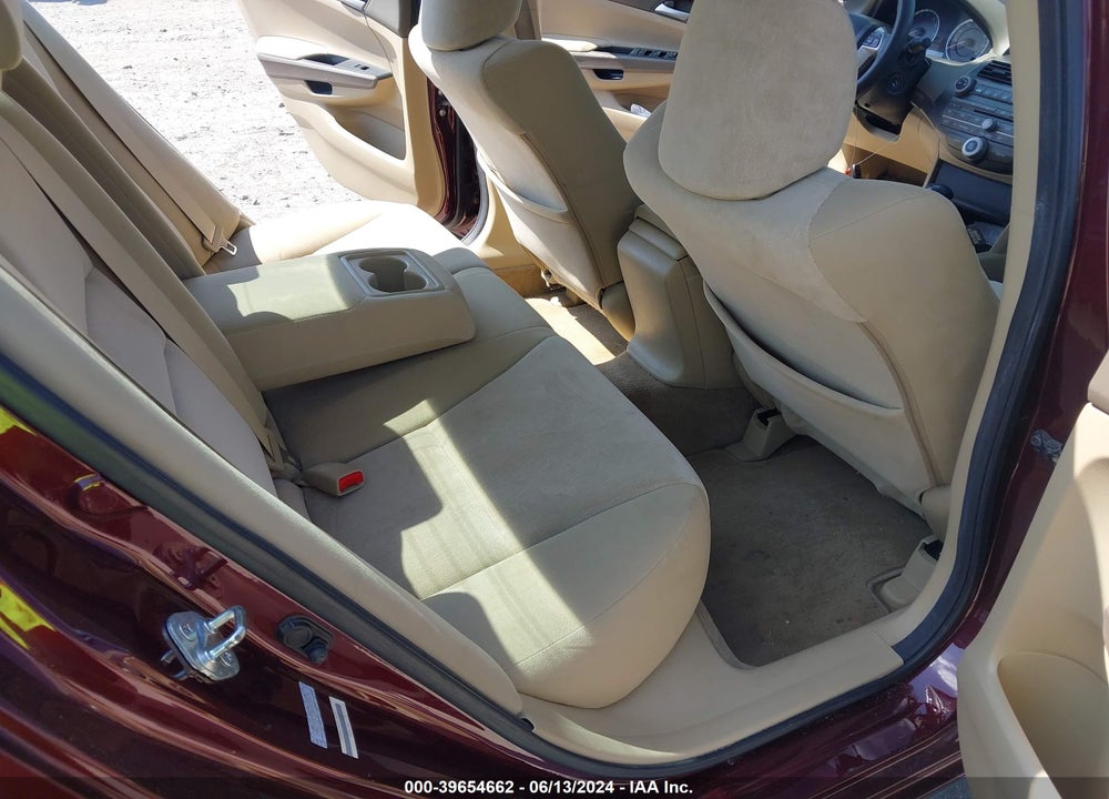 2010 HONDA ACCORD 2.4 LX VIN: 1HGCP2F33AA014476