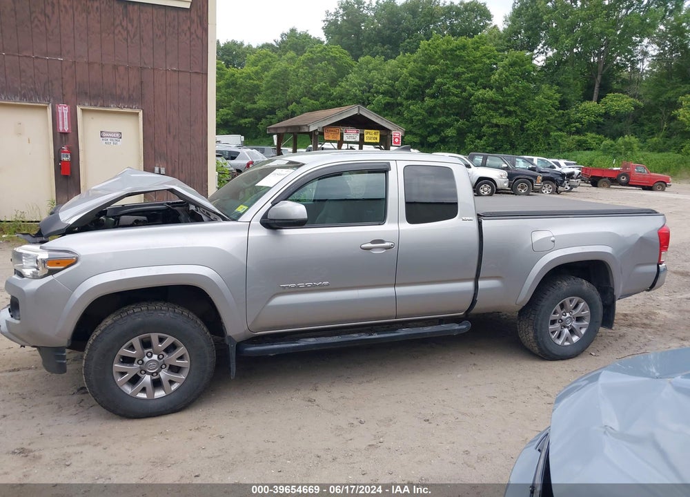2016 TOYOTA TACOMA SR5 VIN: 5TFSX5ENXGX041355