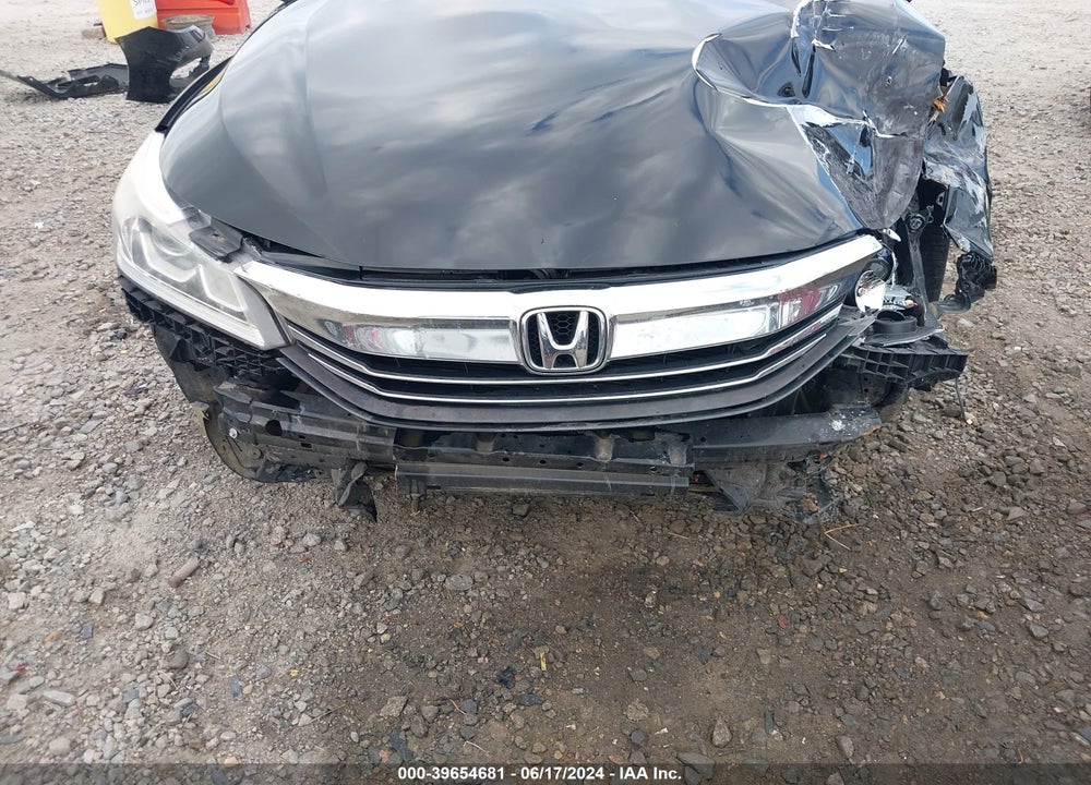 2017 HONDA ACCORD EX-L VIN: 1HGCR2F88HA229707