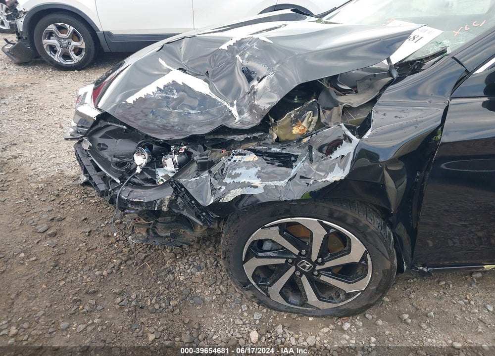 2017 HONDA ACCORD EX-L VIN: 1HGCR2F88HA229707