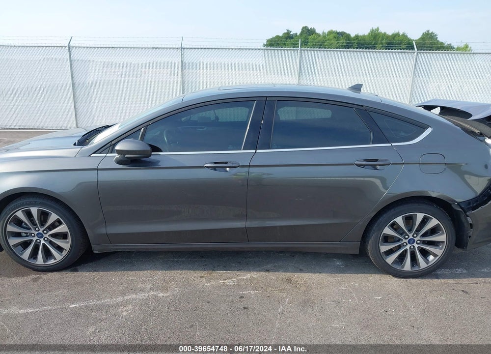 2020 FORD FUSION SE VIN: 3FA6P0T96LR190400