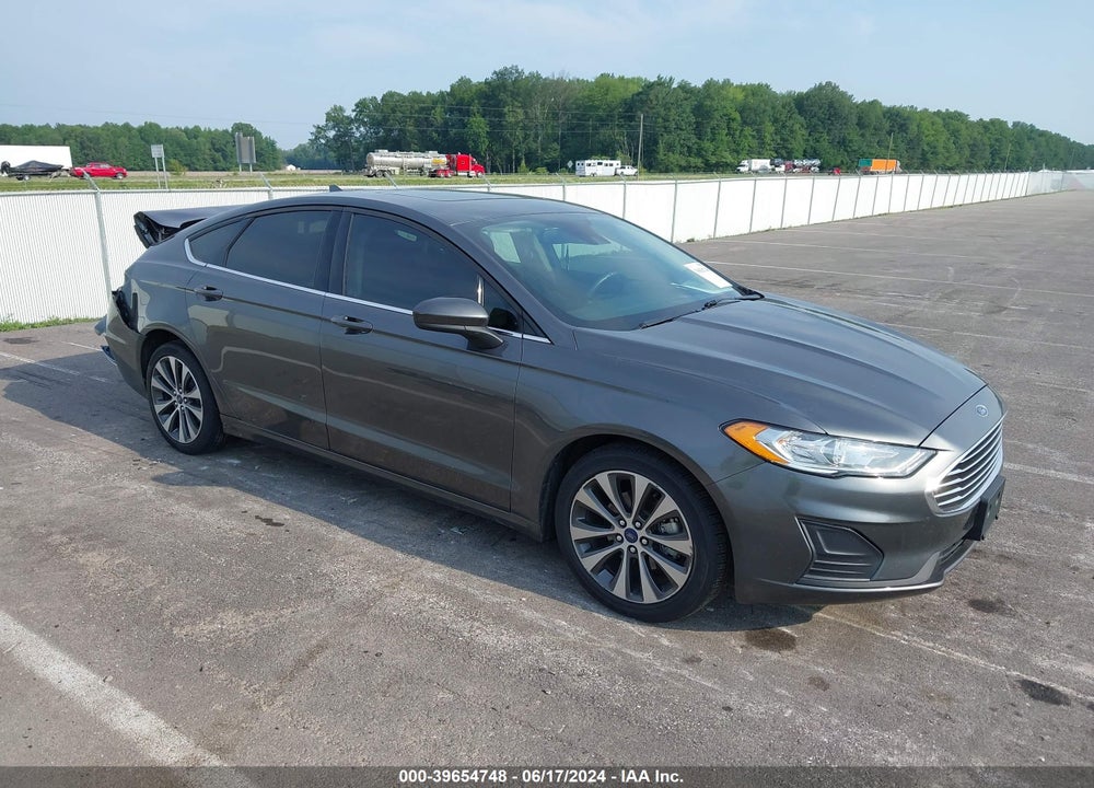 2020 FORD FUSION SE VIN: 3FA6P0T96LR190400