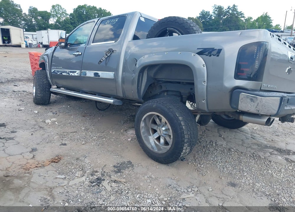 2008 CHEVROLET SILVERADO 1500 LT1 VIN: 3GCEK13M08G205345