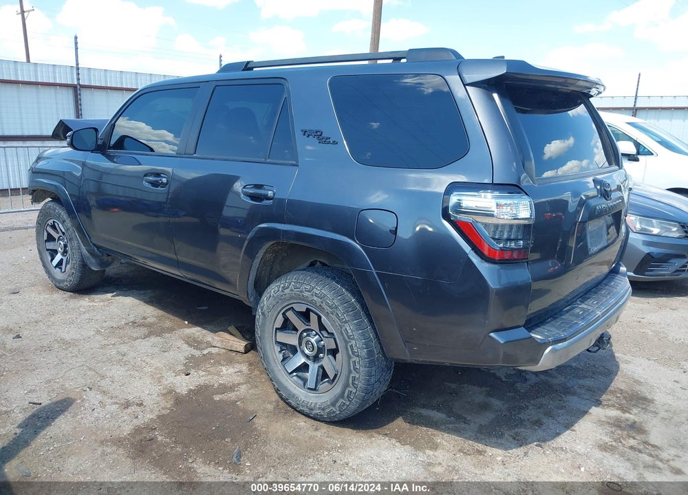 2018 TOYOTA 4RUNNER TRD OFF ROAD PREMIUM VIN: JTEBU5JR7J5536046