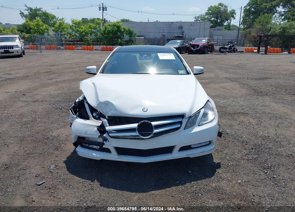 2013 MERCEDES-BENZ E 350 4MATIC VIN: WDDKJ8JB7DF196032