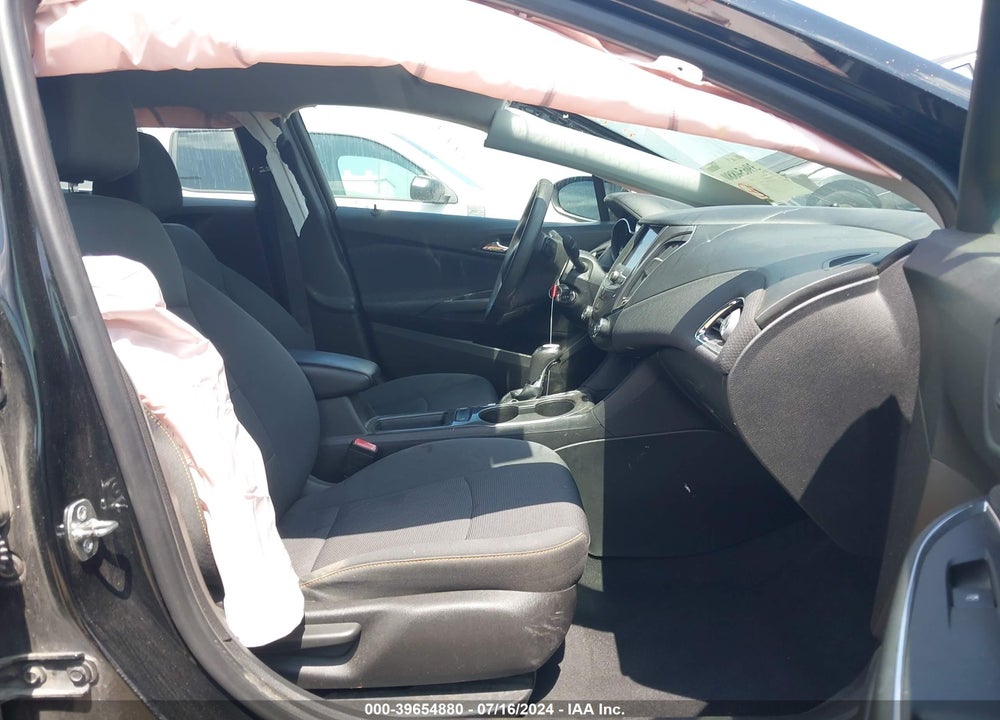 2019 CHEVROLET CRUZE LS VIN: 1G1BC5SM7K7130874