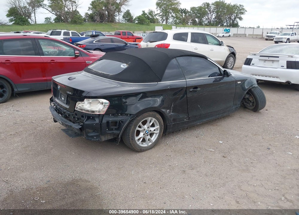 2009 BMW 128I VIN: WBAUL73509VJ75659