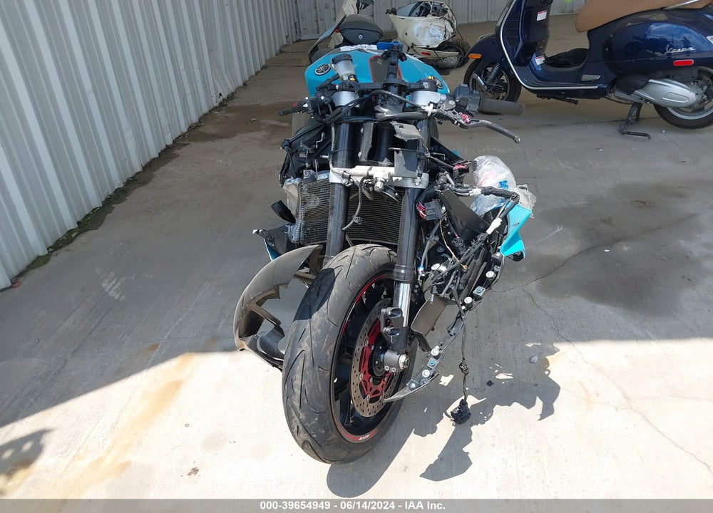 2015 YAMAHA YZFR1 VIN: JYARN39EXFA000210