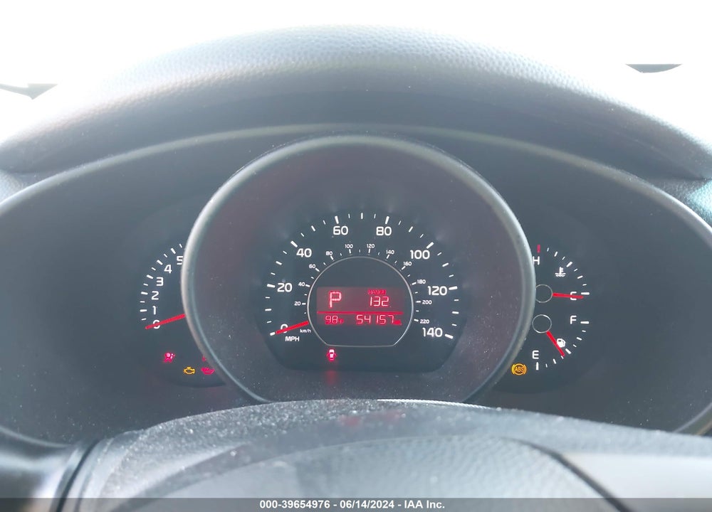 2018 KIA SOUL VIN: KNDJN2A26J7589372