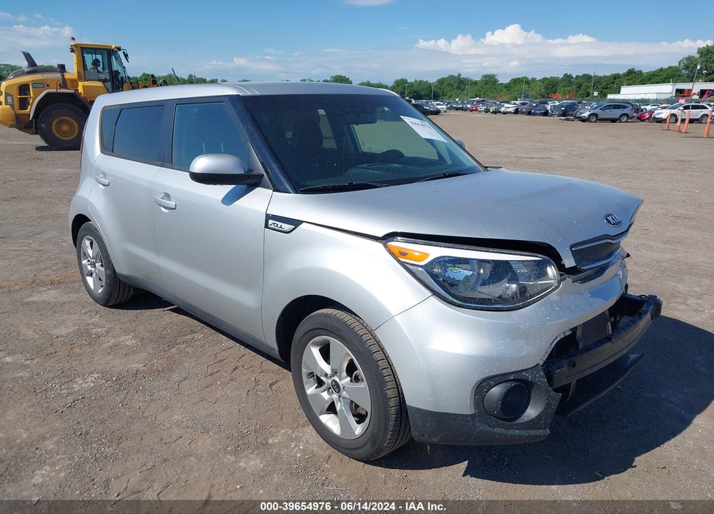 2018 KIA SOUL VIN: KNDJN2A26J7589372