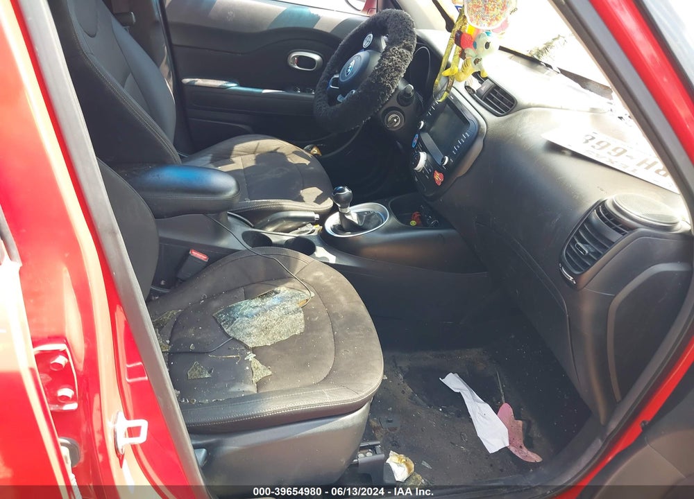 2019 KIA SOUL VIN: KNDJN2A2XK7670599