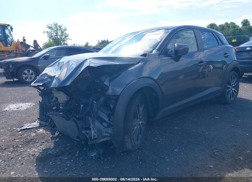 2018 MAZDA CX-3 TOURING VIN: JM1DKFC74J0320091