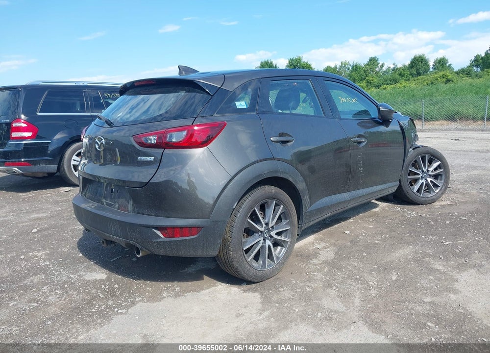 2018 MAZDA CX-3 TOURING VIN: JM1DKFC74J0320091