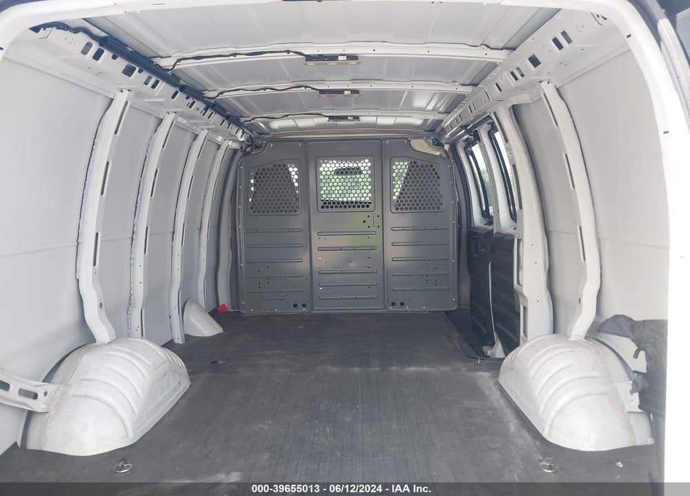 2022 CHEVROLET EXPRESS CARGO RWD 2500 REGULAR WHEELBASE WT VIN: 1GCWGAFP2N1219172
