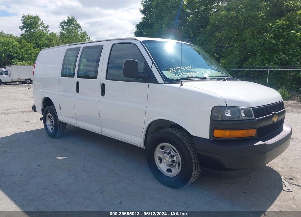 2022 CHEVROLET EXPRESS CARGO RWD 2500 REGULAR WHEELBASE WT VIN: 1GCWGAFP2N1219172