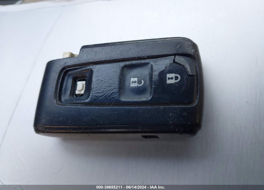 2005 TOYOTA PRIUS VIN: JTDKB20U253059736