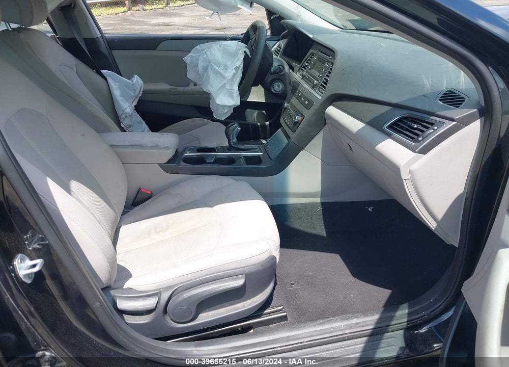 2017 HYUNDAI SONATA VIN: 5NPE24AFXHH455978