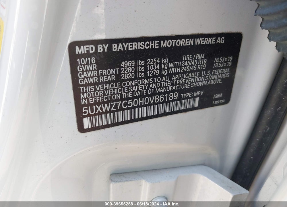 2017 BMW X3 SDRIVE28I VIN: 5UXWZ7C50H0V86189