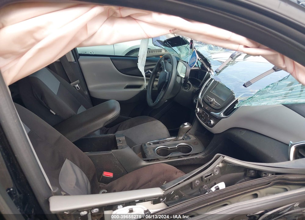 2018 CHEVROLET EQUINOX LS VIN: 3GNAXHEV0JL354440