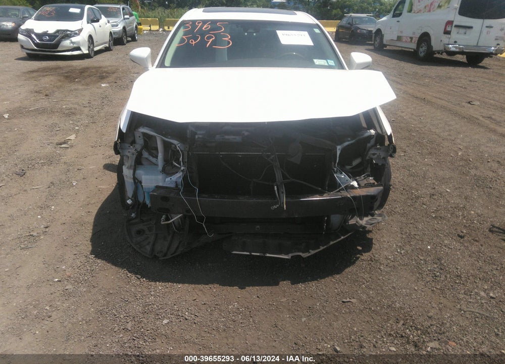 2018 LEXUS ES 350 VIN: 58ABK1GG7JU103720