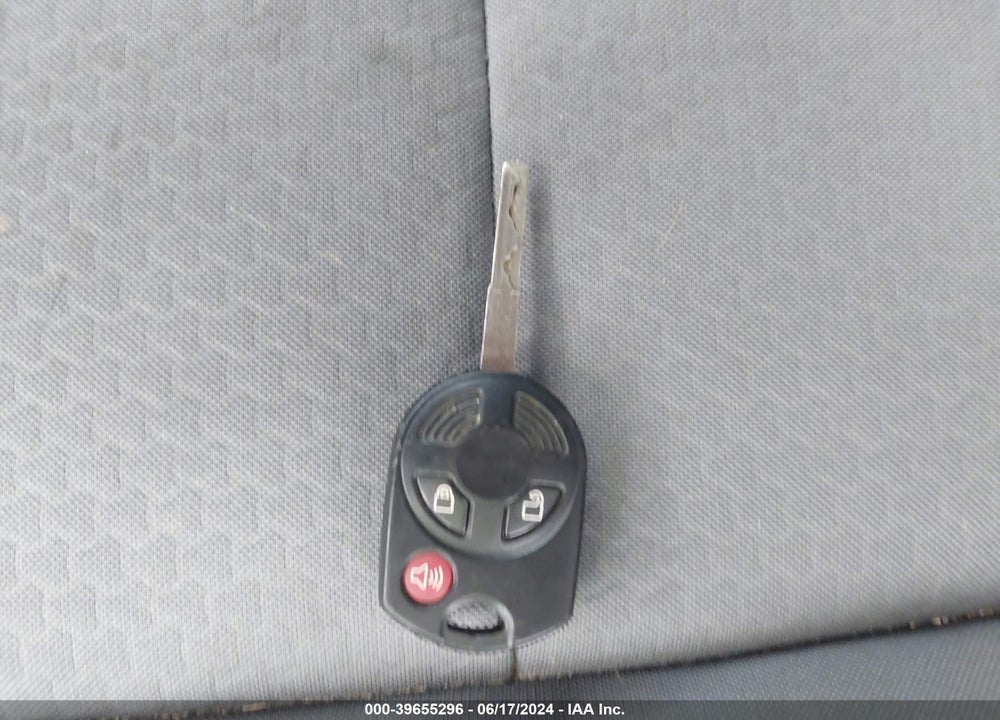 2018 FORD ESCAPE SE VIN: 1FMCU0GDXJUA40960